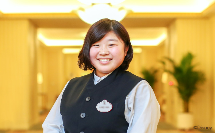 現場の第一線で活躍する卒業生たち 東京ウェディング ホテル専門学校 ブライダル 国際ホテリエのプロを目指す